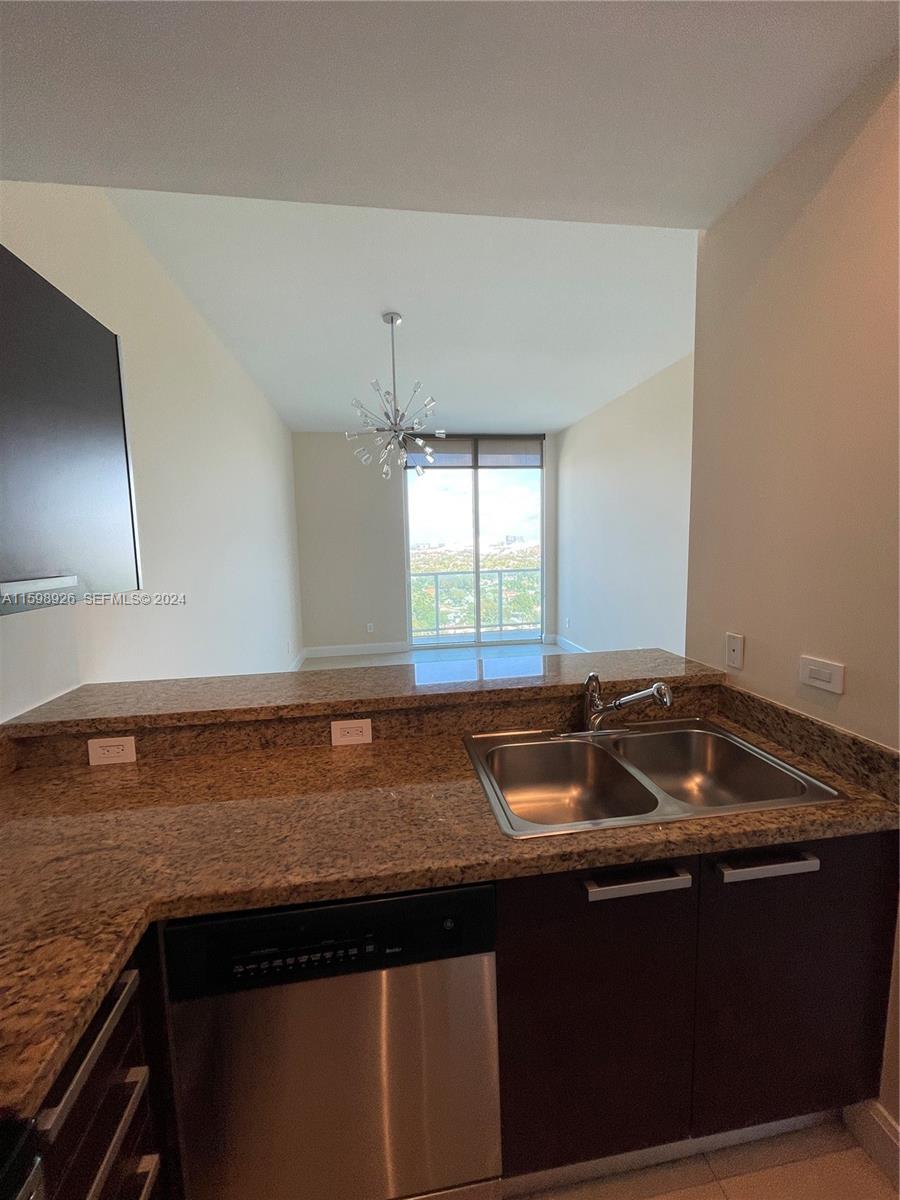 2525 SW 3rd Avenue 1603