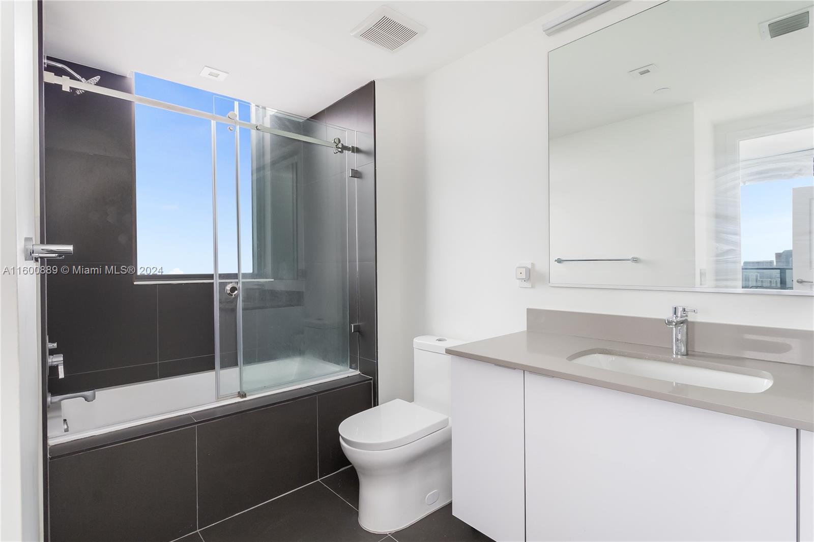 1600 NE 1st Ave # 20 Unit: 1901-20