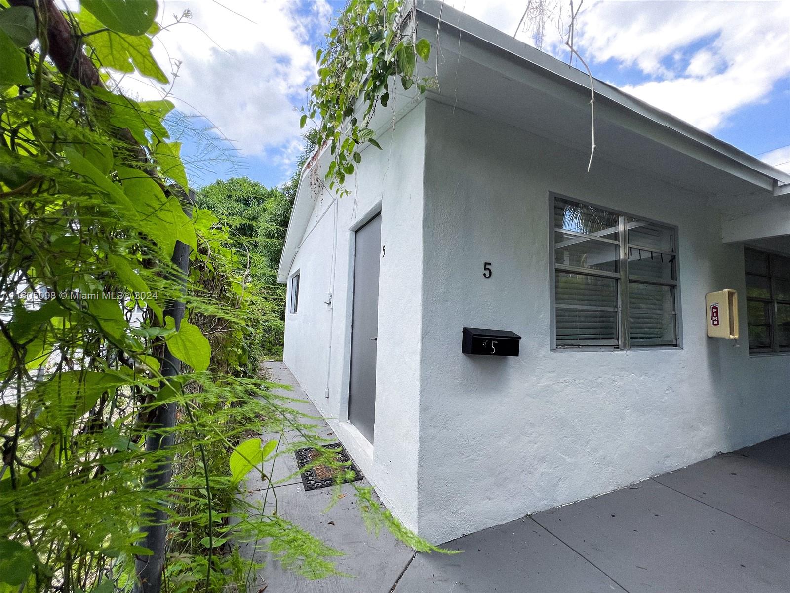 5010 NW 2nd Ave # 5