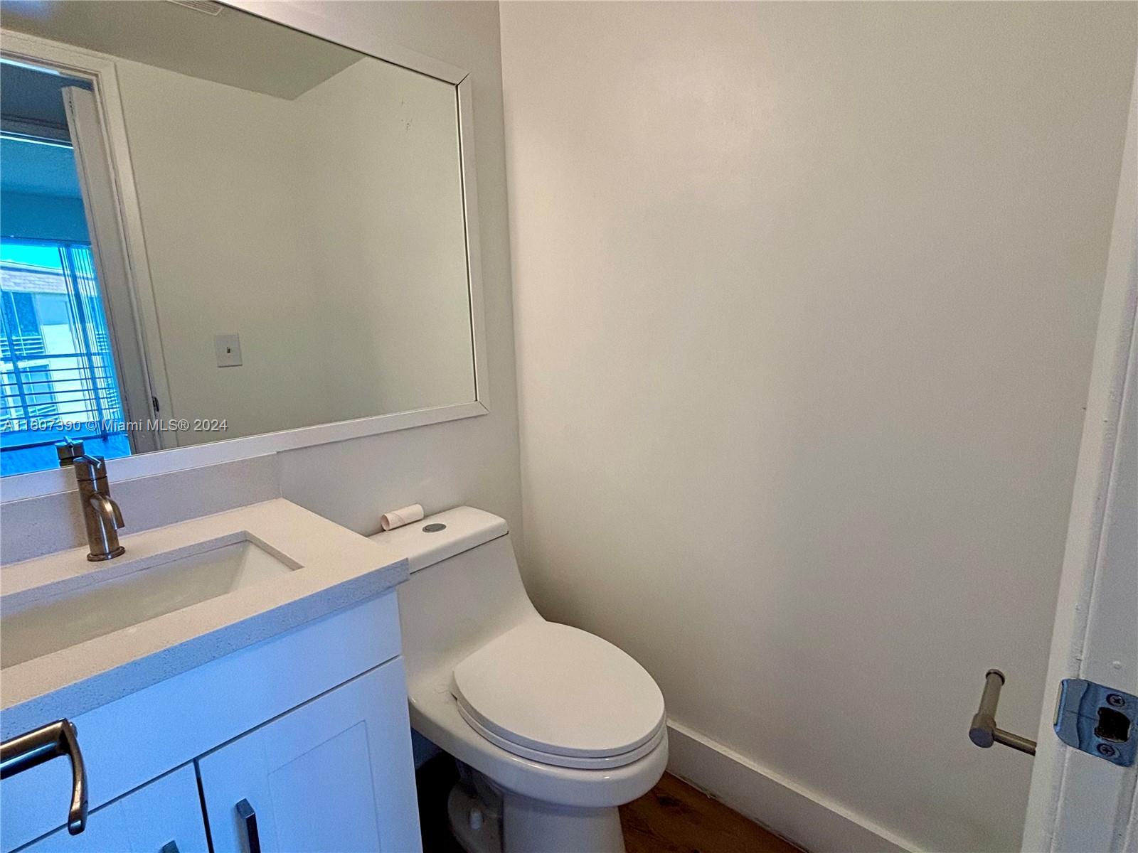 600 Village Green Ct # 318