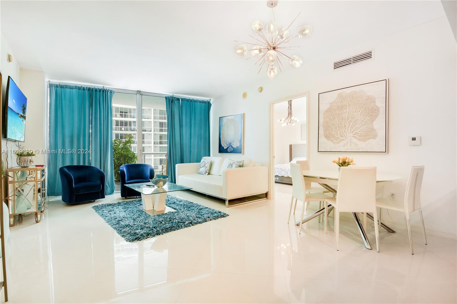 475 Brickell Ave # 1809