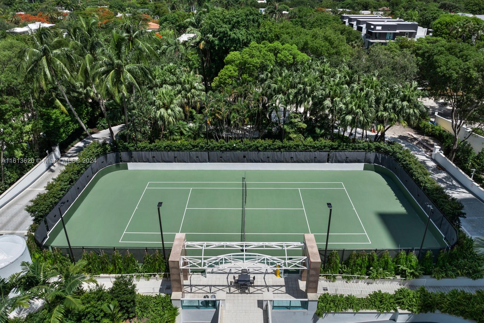 2127 Brickell Ave # 3405