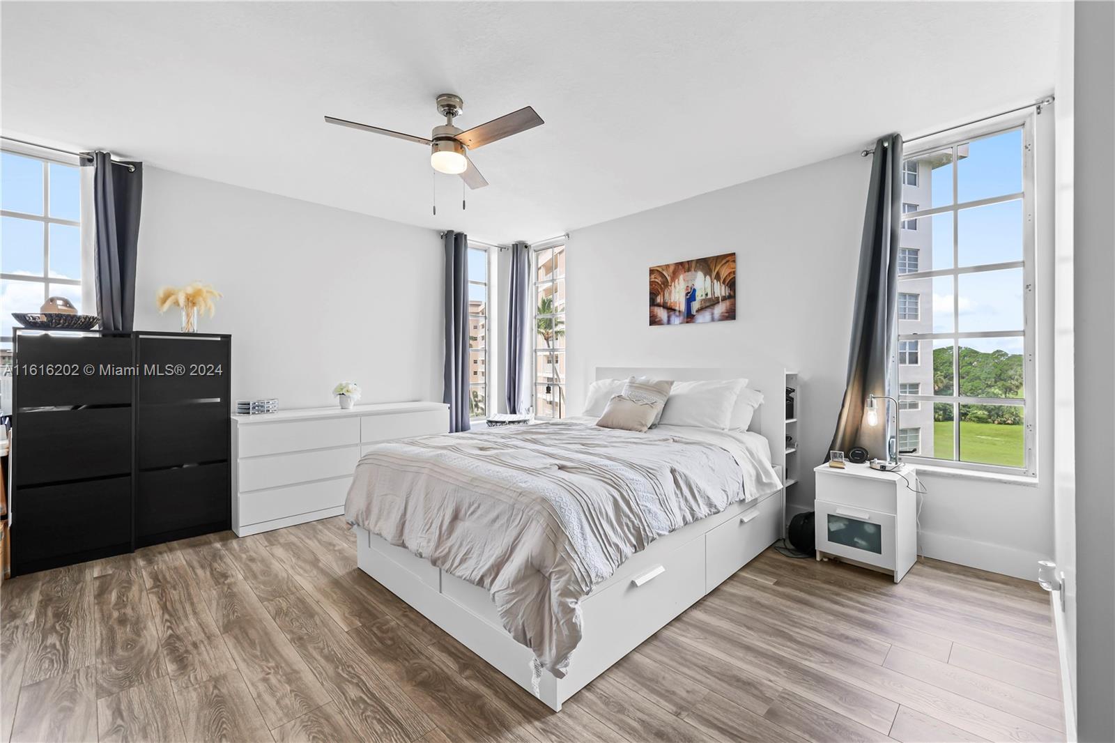 2661 S Course Dr # 510