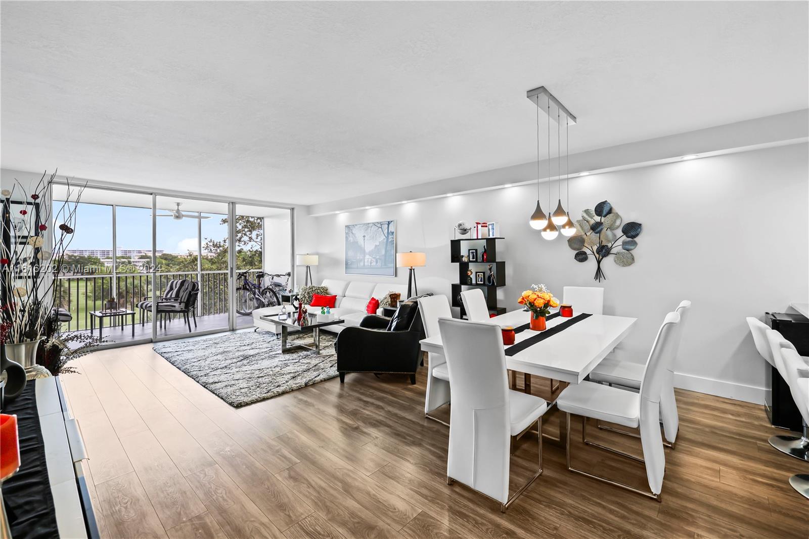 2661 S Course Dr # 510