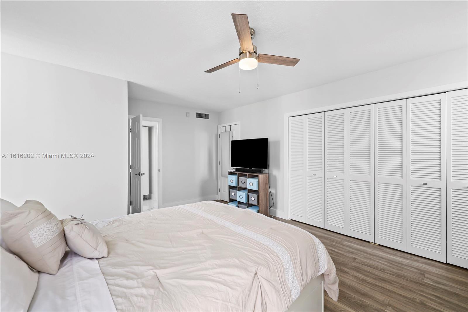 2661 S Course Dr # 510