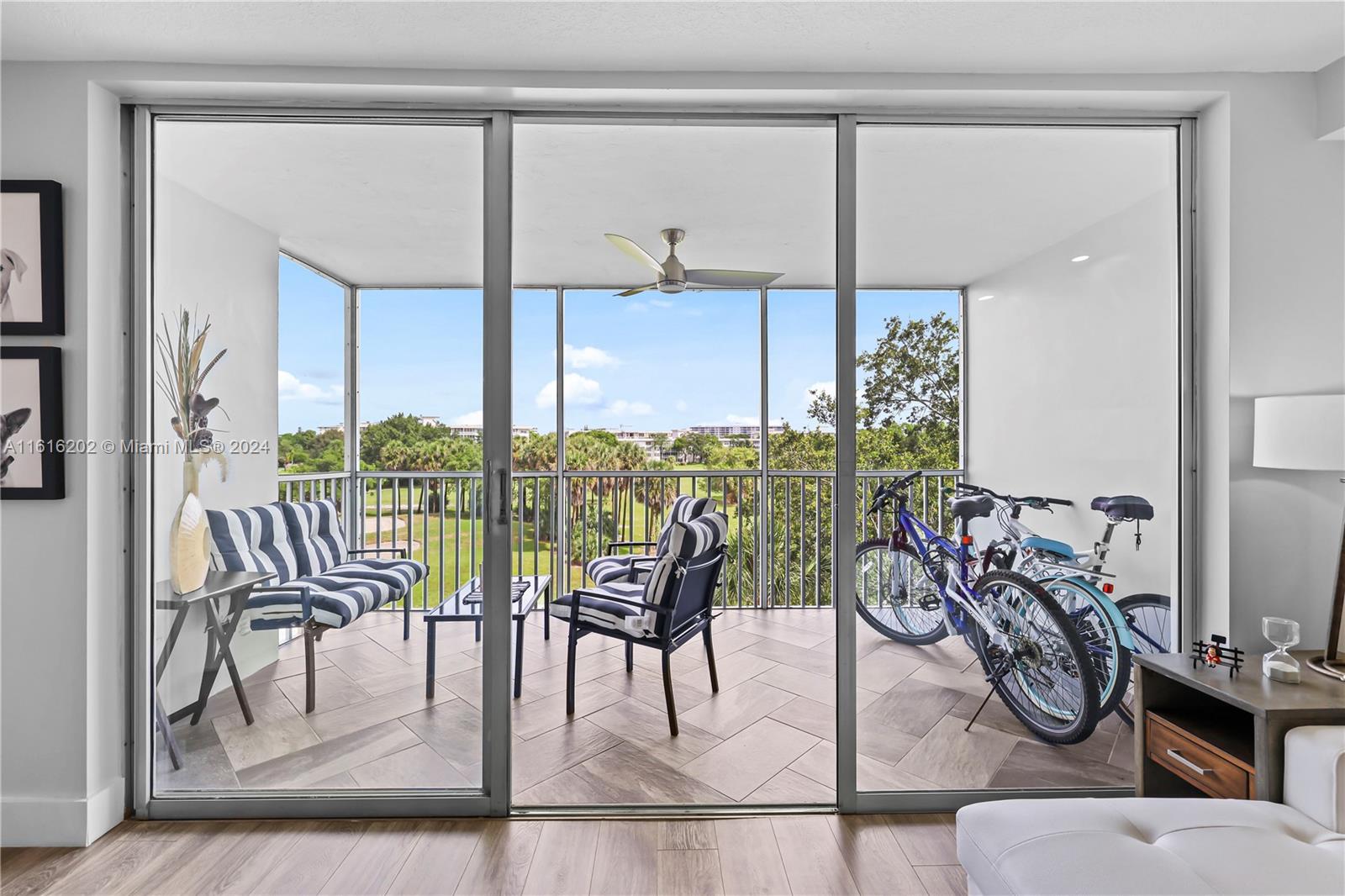 2661 S Course Dr # 510