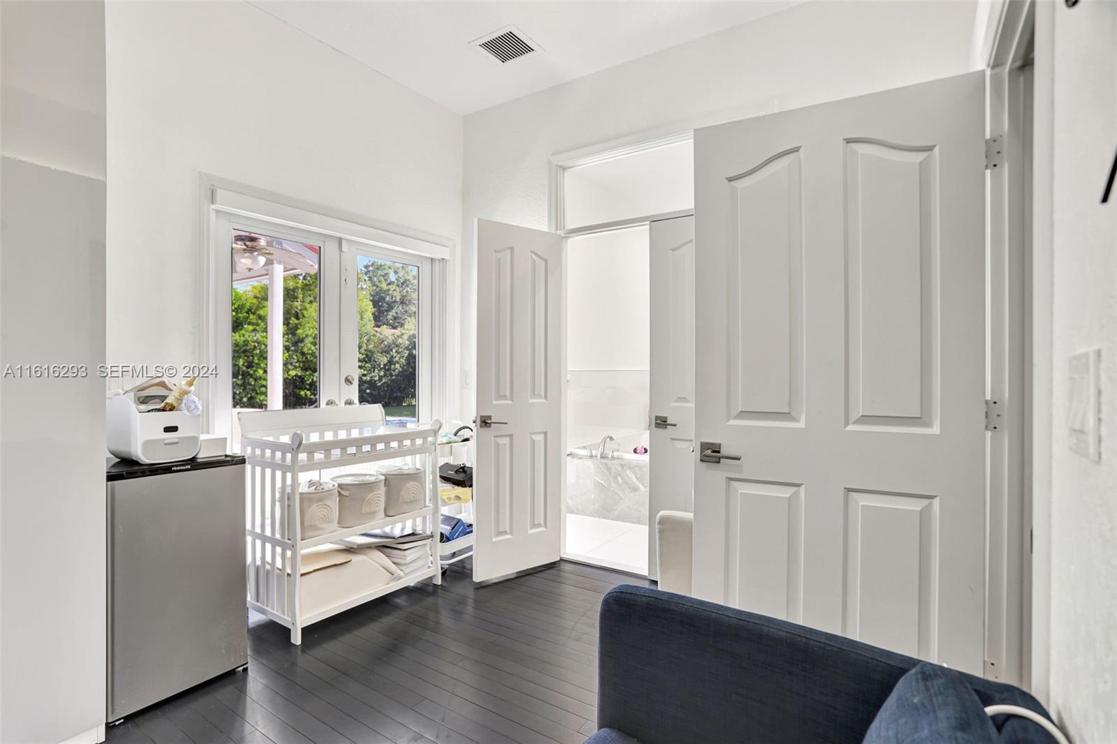2144 Oakland Hills Way