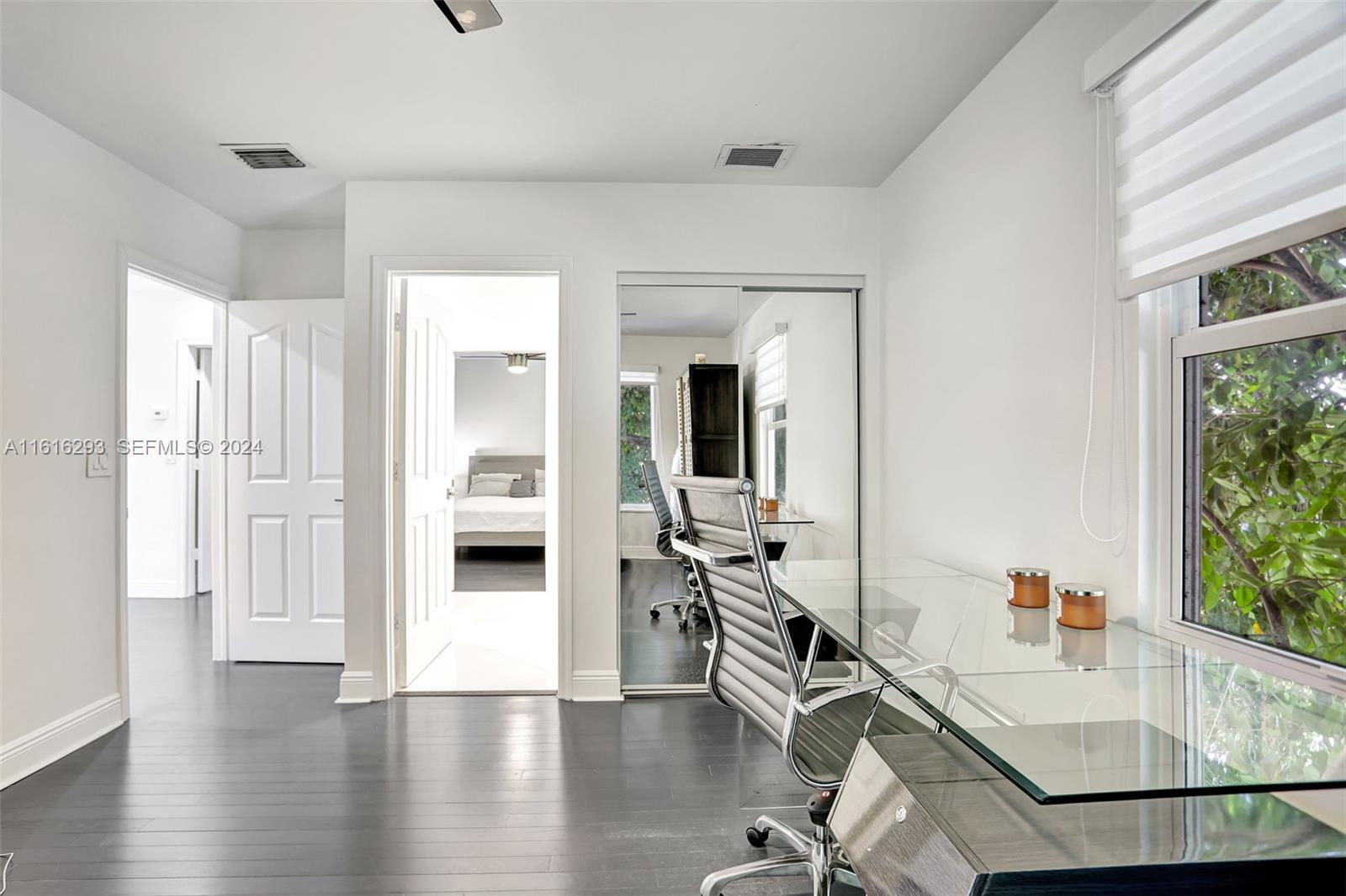2144 Oakland Hills Way