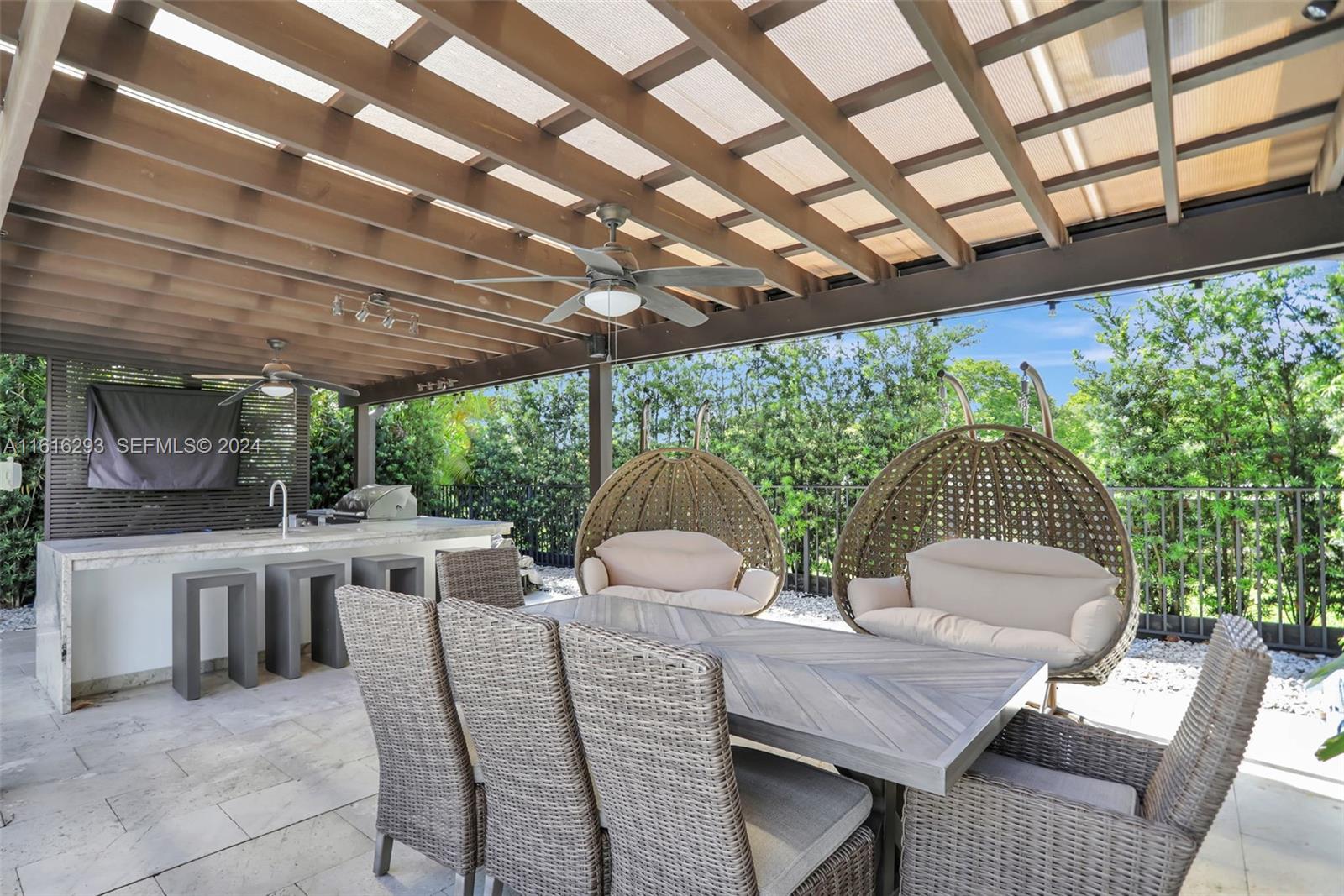 2144 Oakland Hills Way