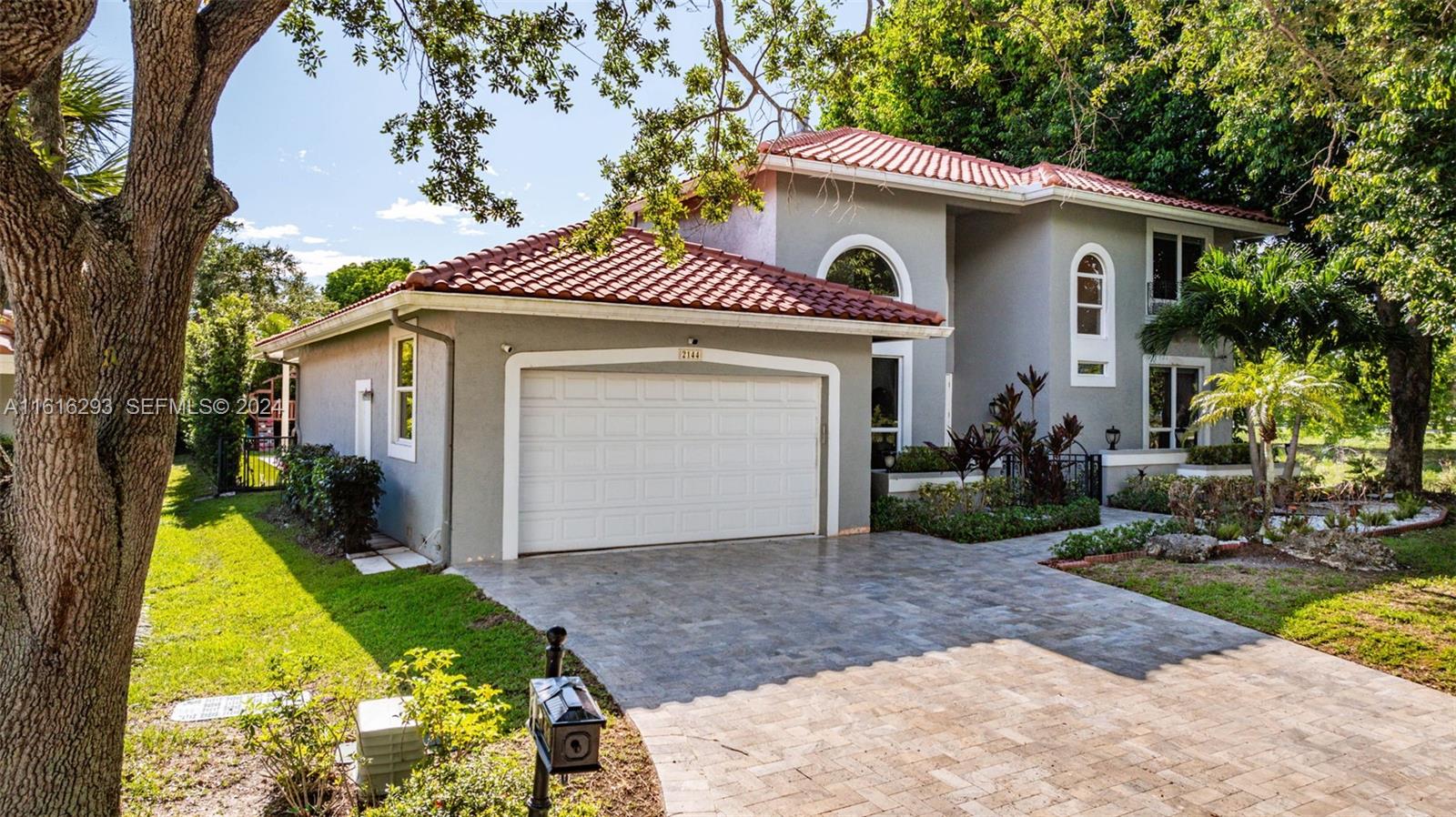 2144 Oakland Hills Way