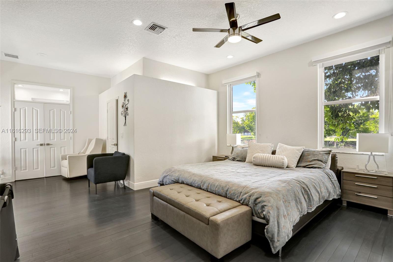2144 Oakland Hills Way