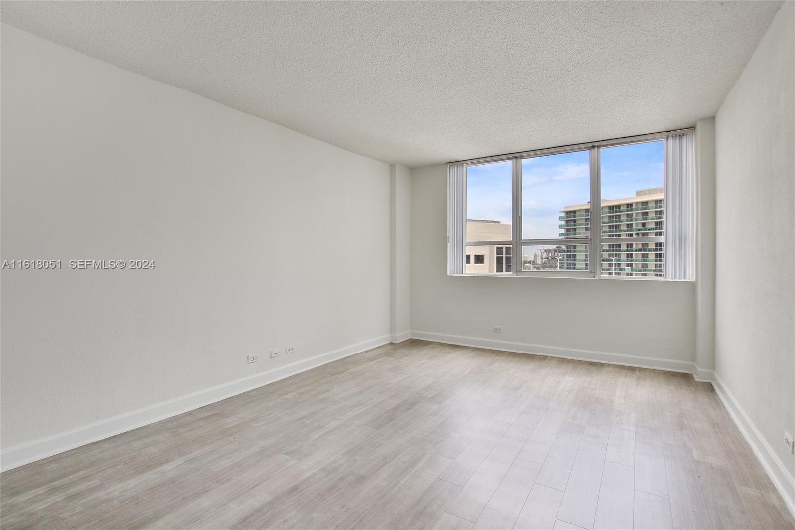 1500 Bay Road N-0907