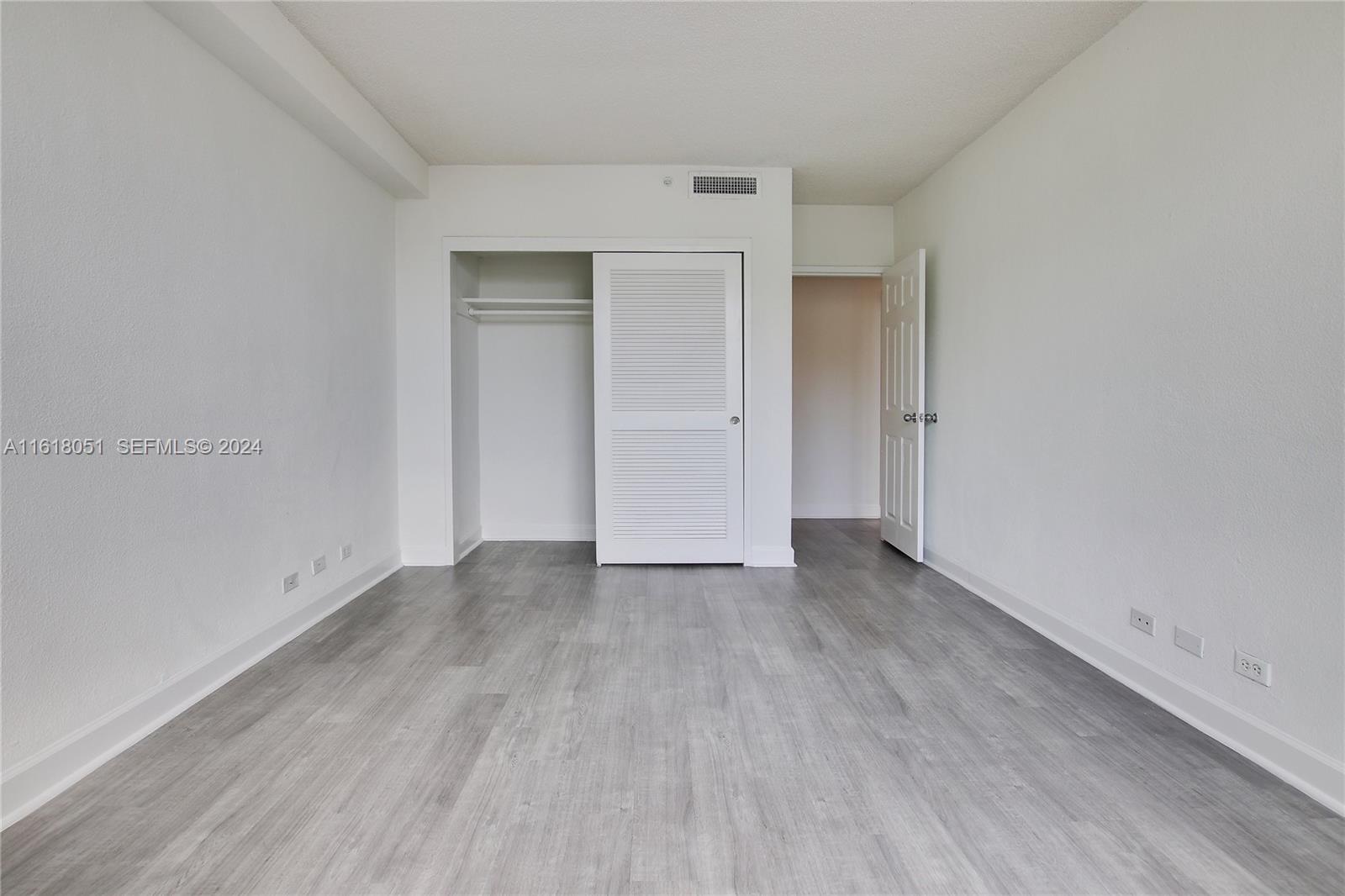 1500 Bay Road N-0907