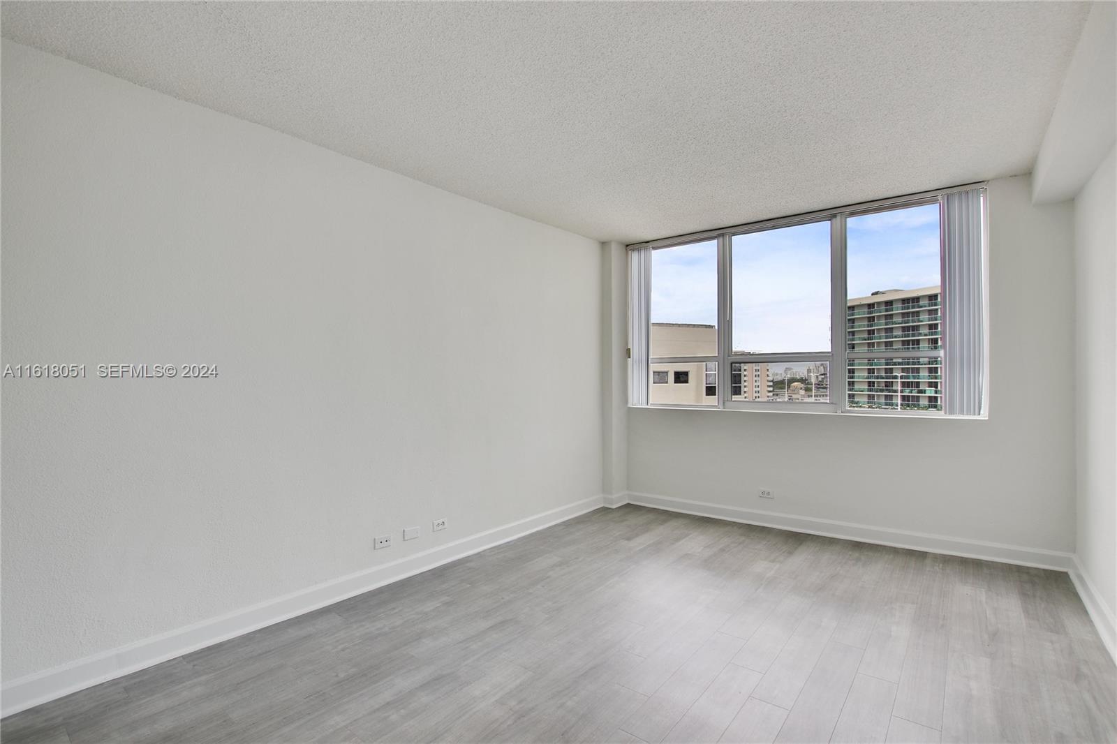 1500 Bay Road N-0907