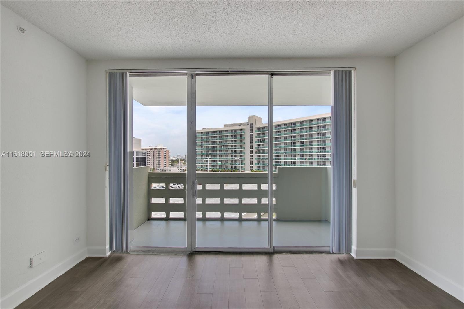 1500 Bay Road N-0907