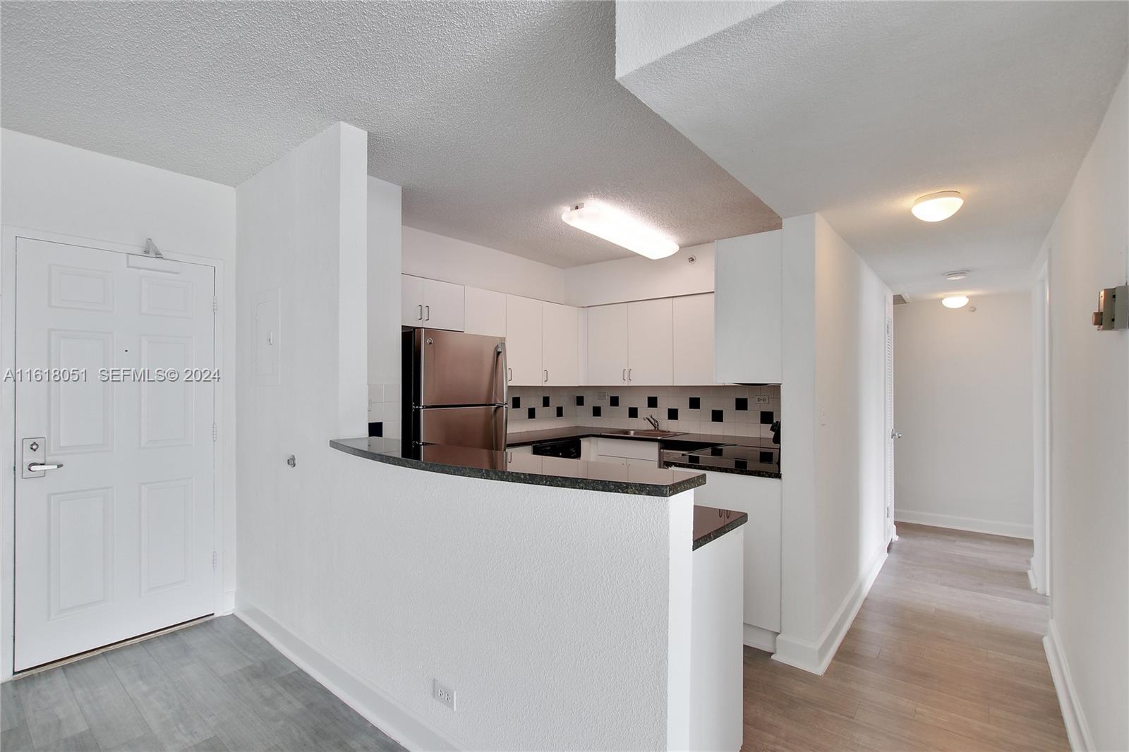 1500 Bay Road N-0907