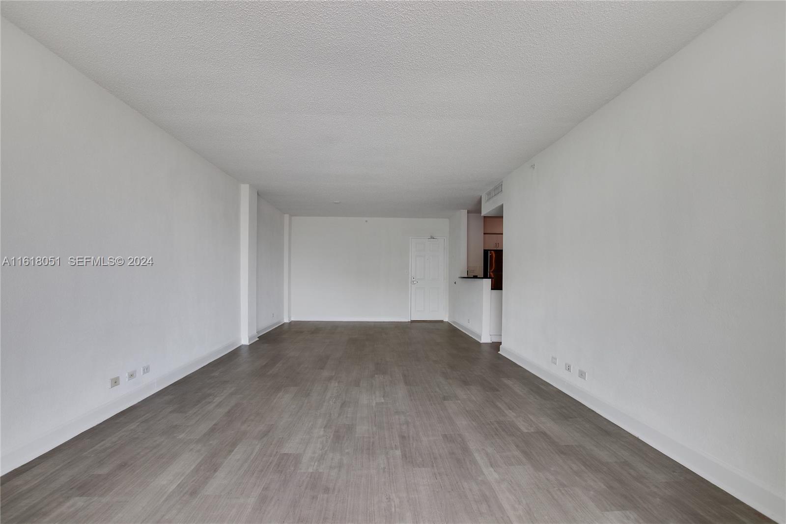 1500 Bay Road N-0907