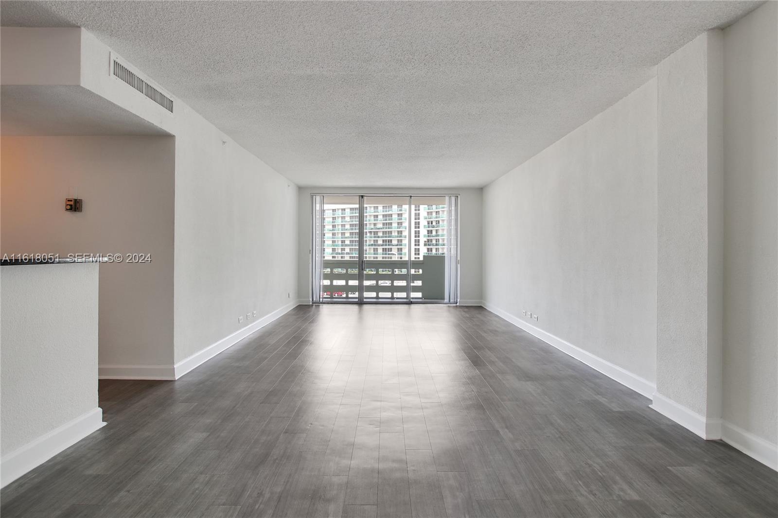 1500 Bay Road N-0907