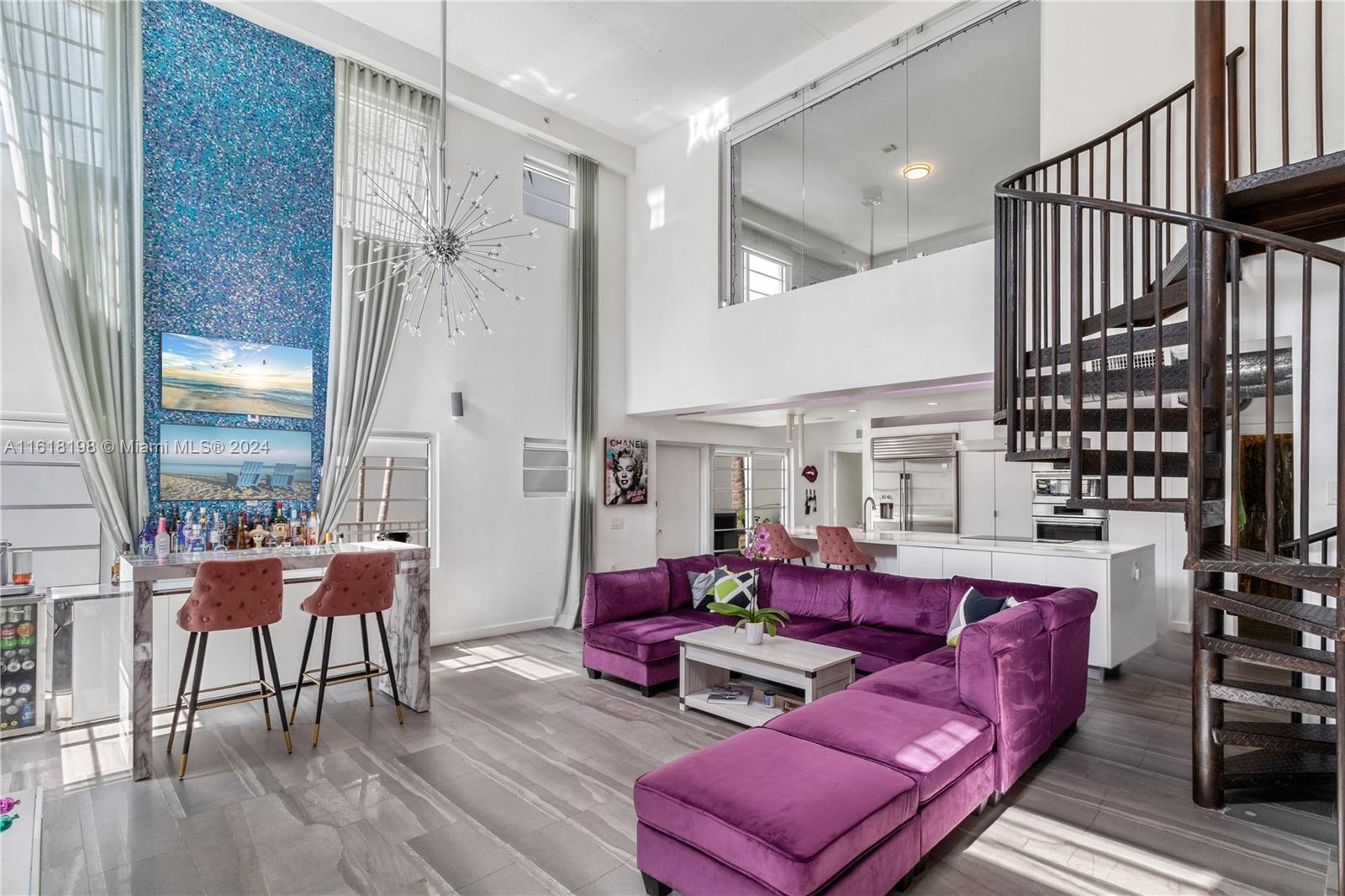 1700 Meridian Ave Unit: TH101