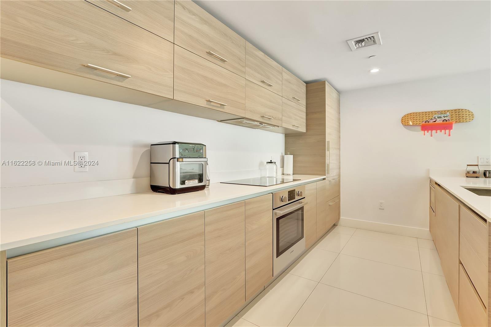 1300 S Miami Ave Unit: 1610