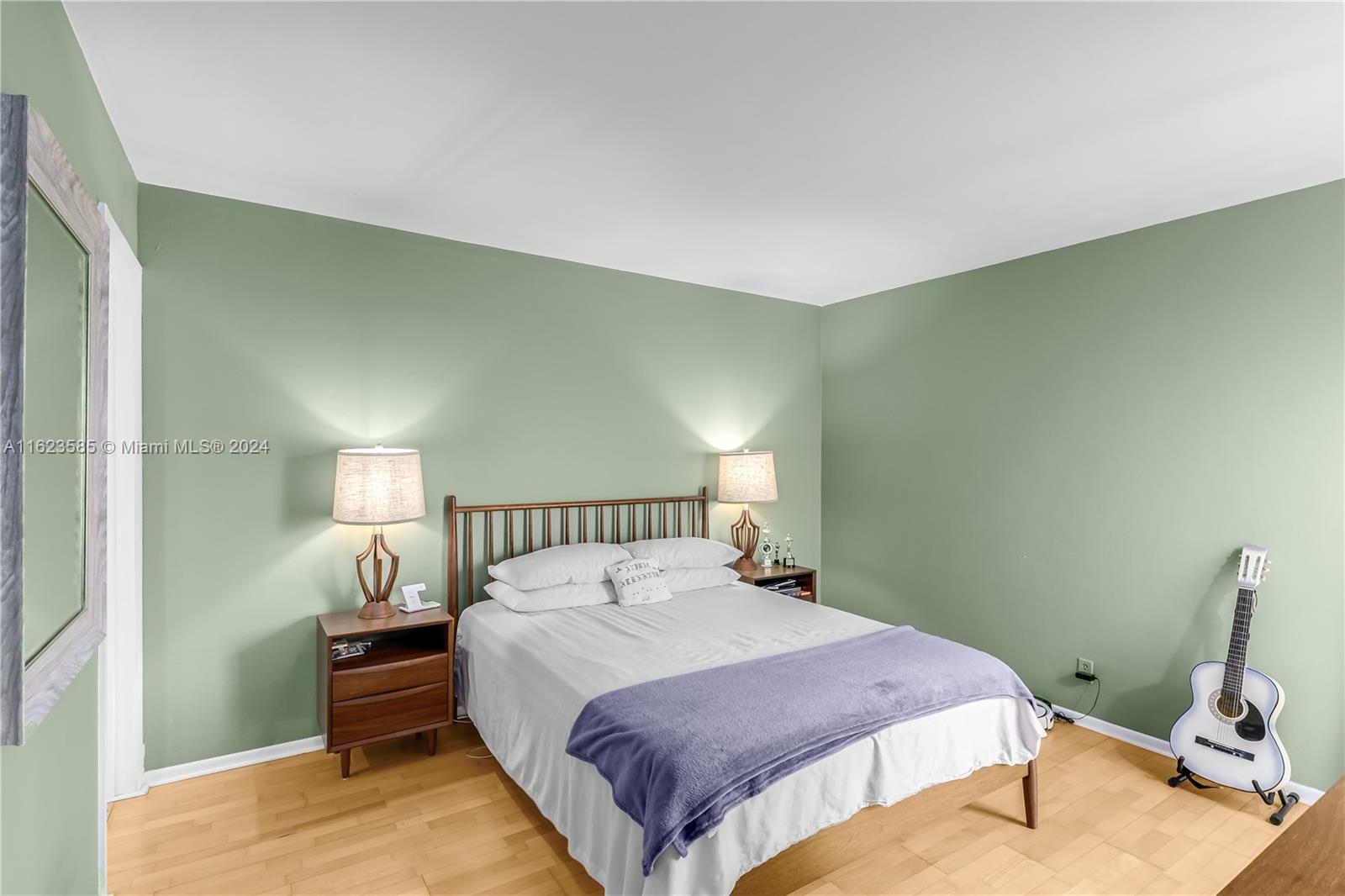 2970 NE 16th Ave # 305