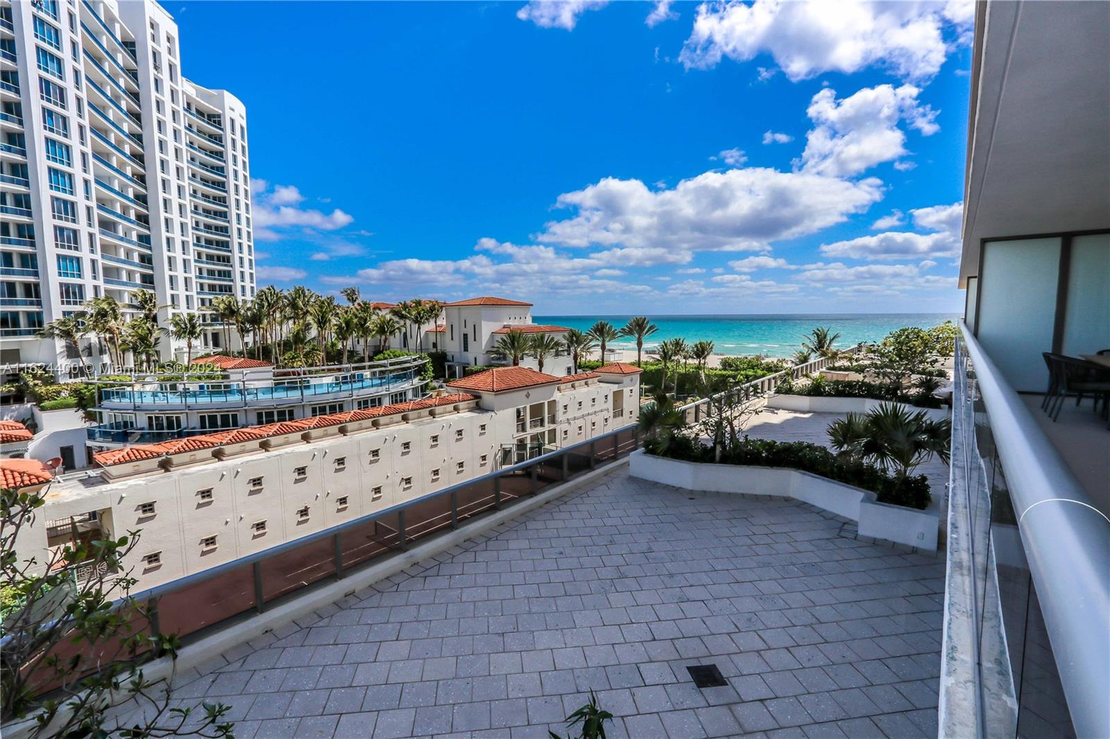 5875 Collins Ave # 605