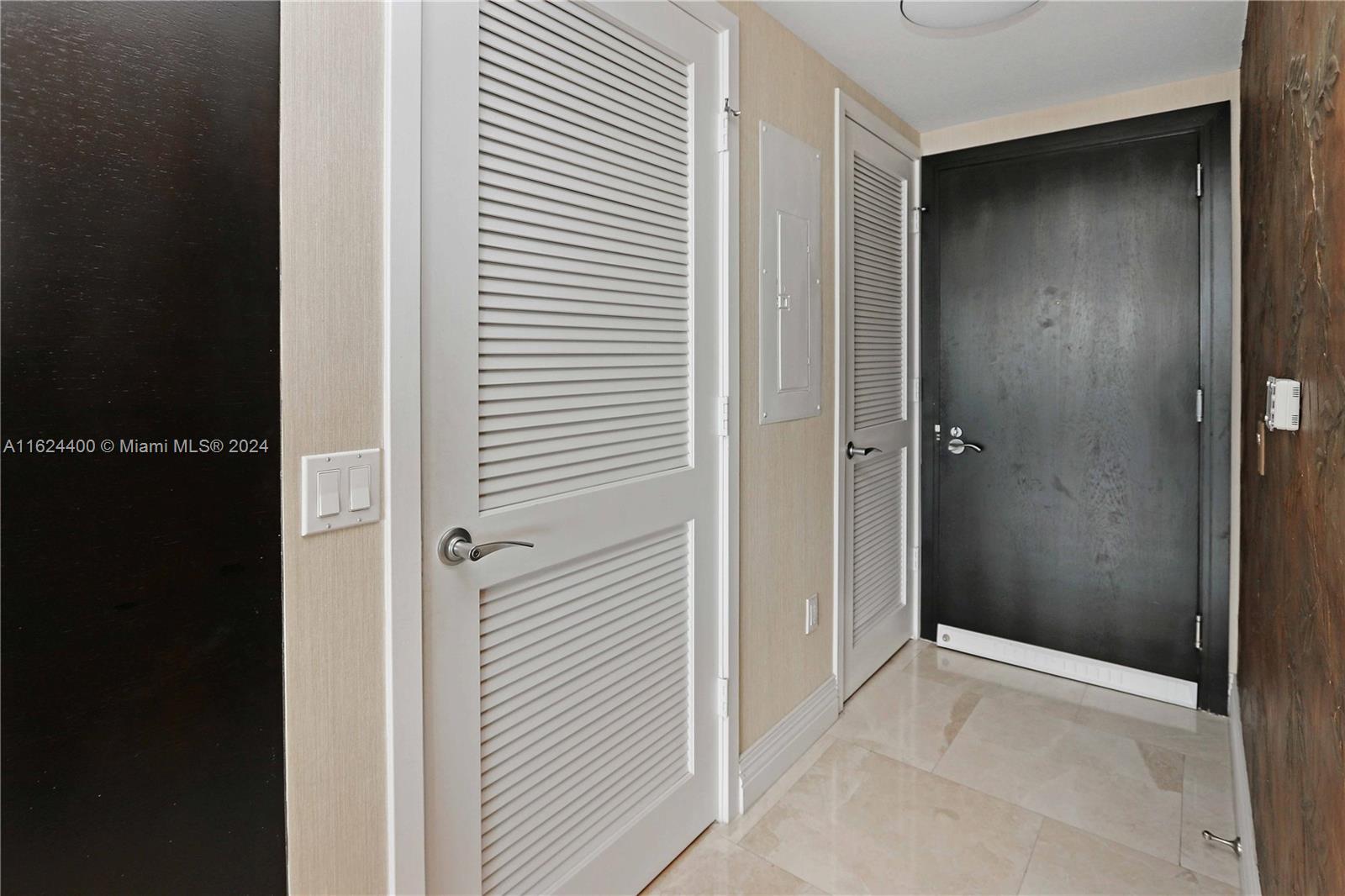 5875 Collins Ave # 605