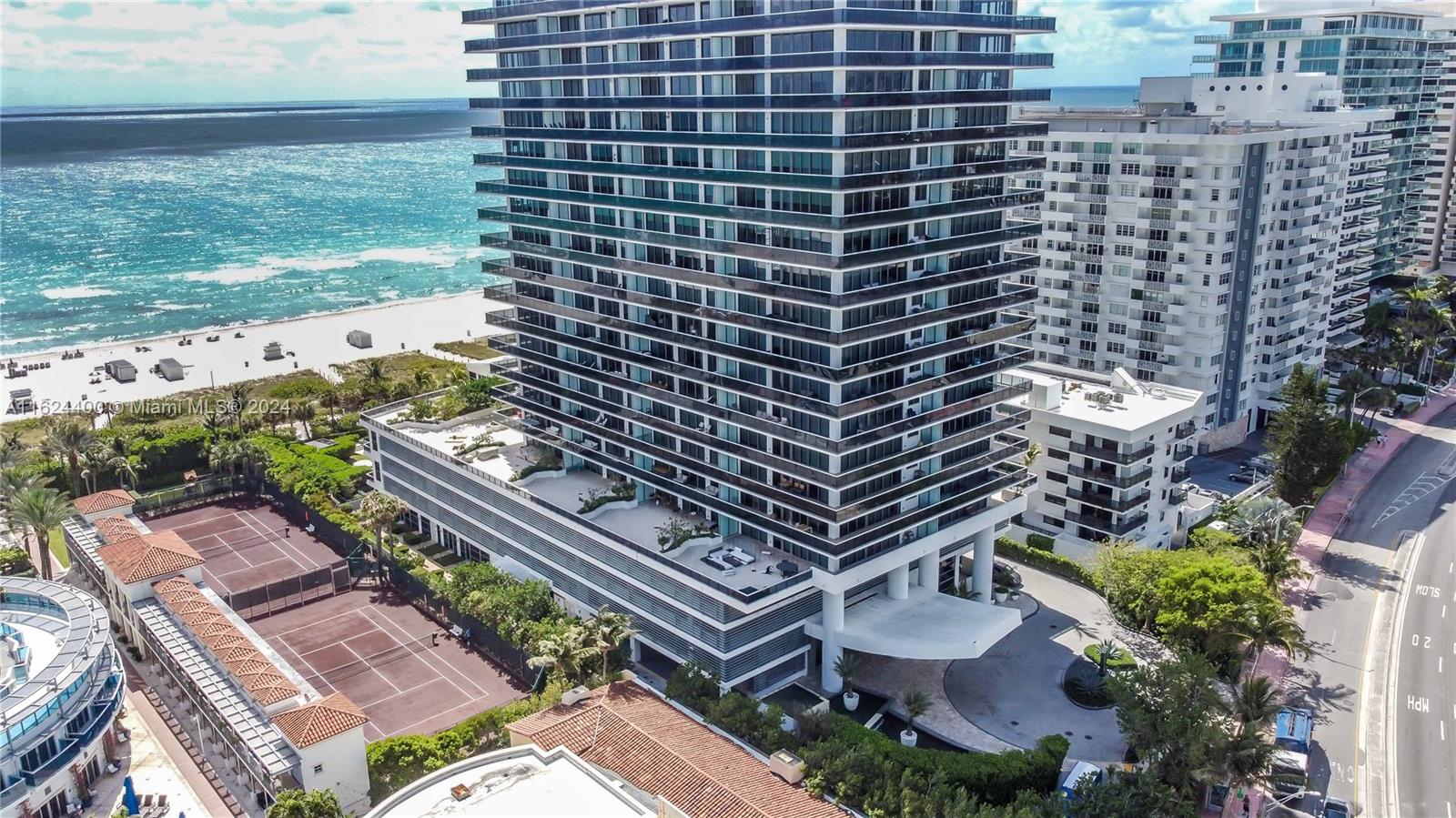 5875 Collins Ave # 605