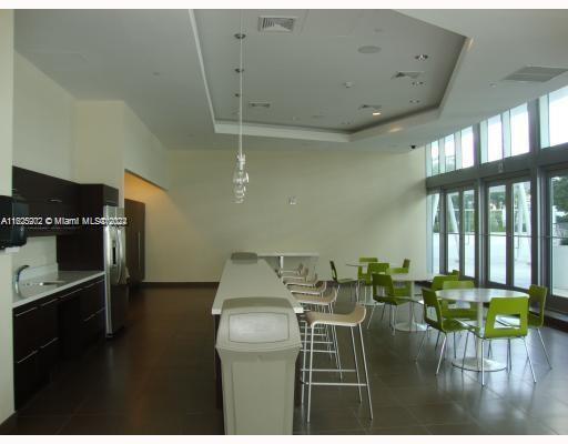 79 SW 12th St Unit: 1608-S