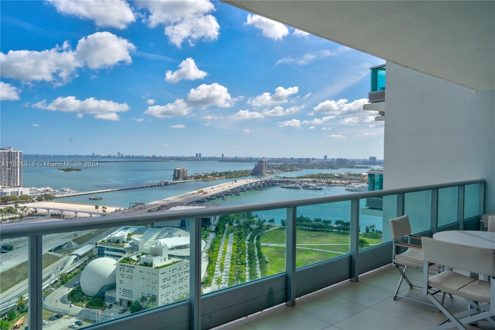900 Biscayne Blvd # 3208