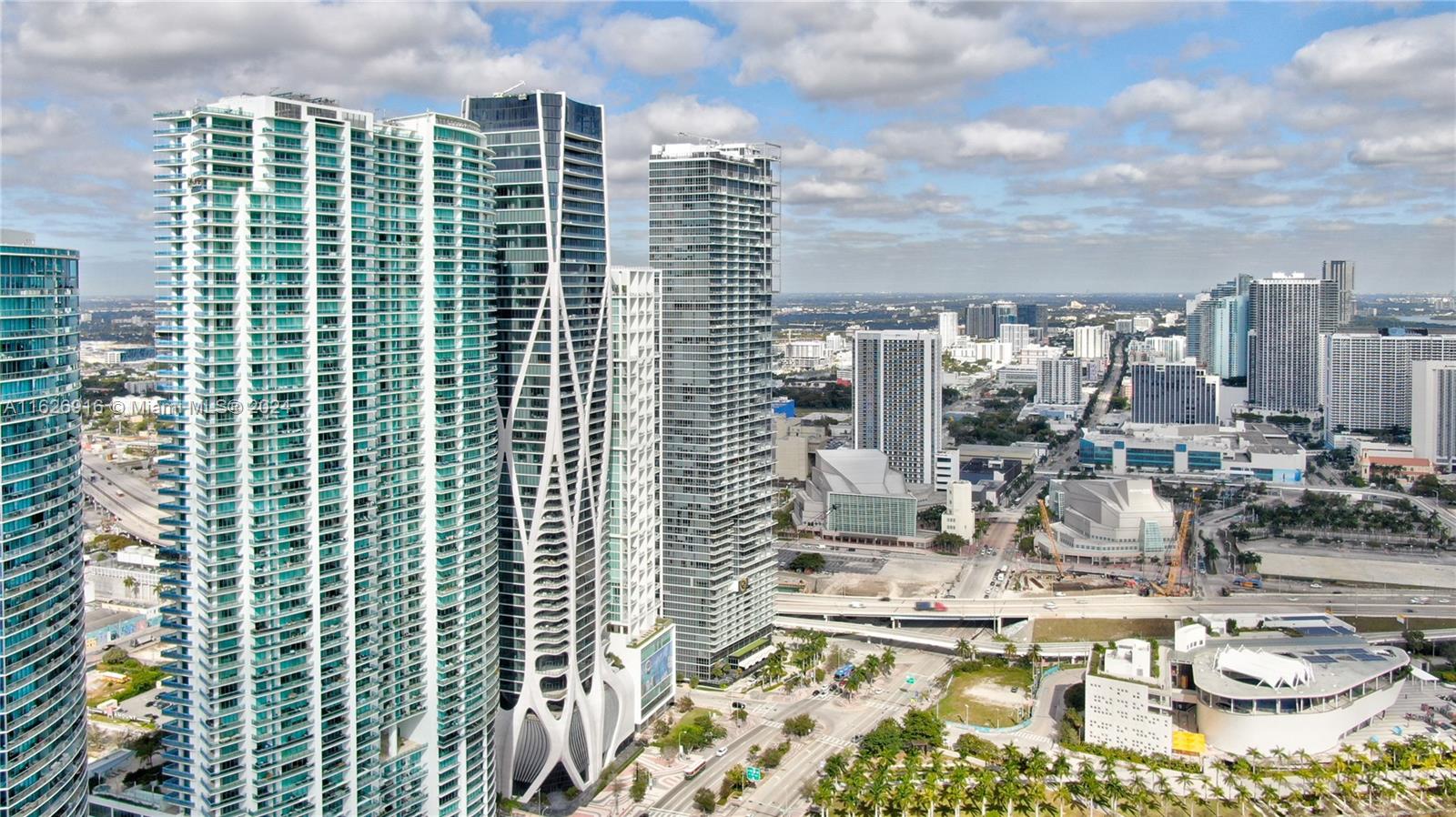900 Biscayne Blvd # 3208