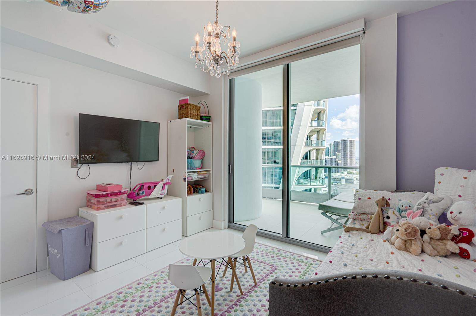 900 Biscayne Blvd # 3208