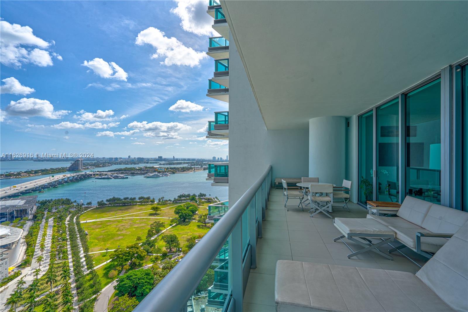 900 Biscayne Blvd # 3208