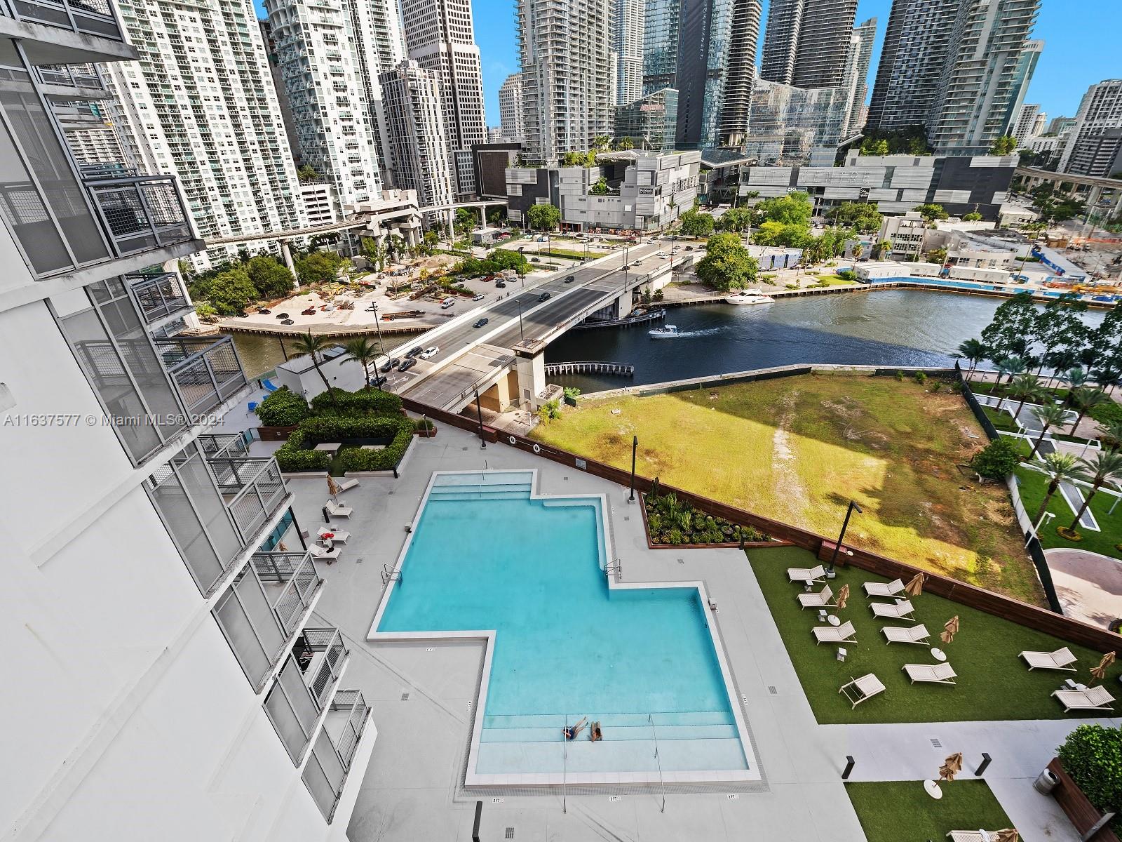 350 S Miami Ave Unit: 1710