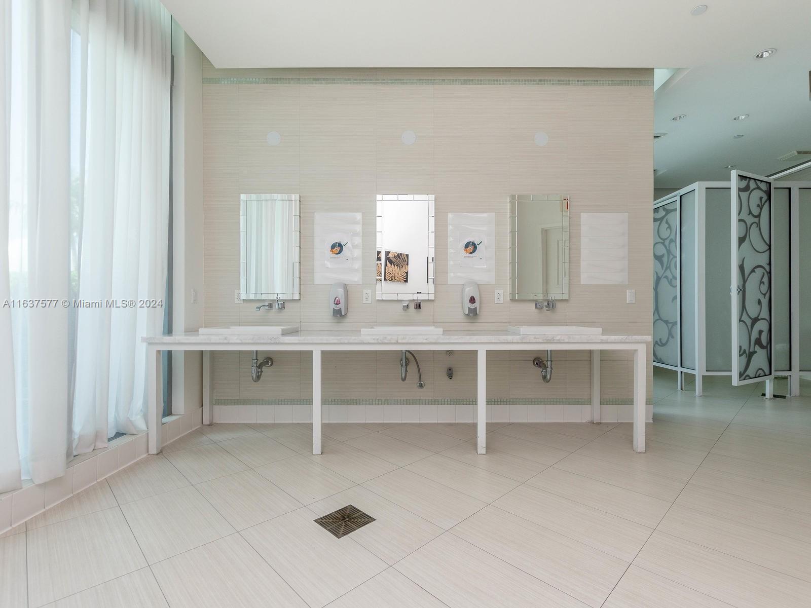 350 S Miami Ave Unit: 1710