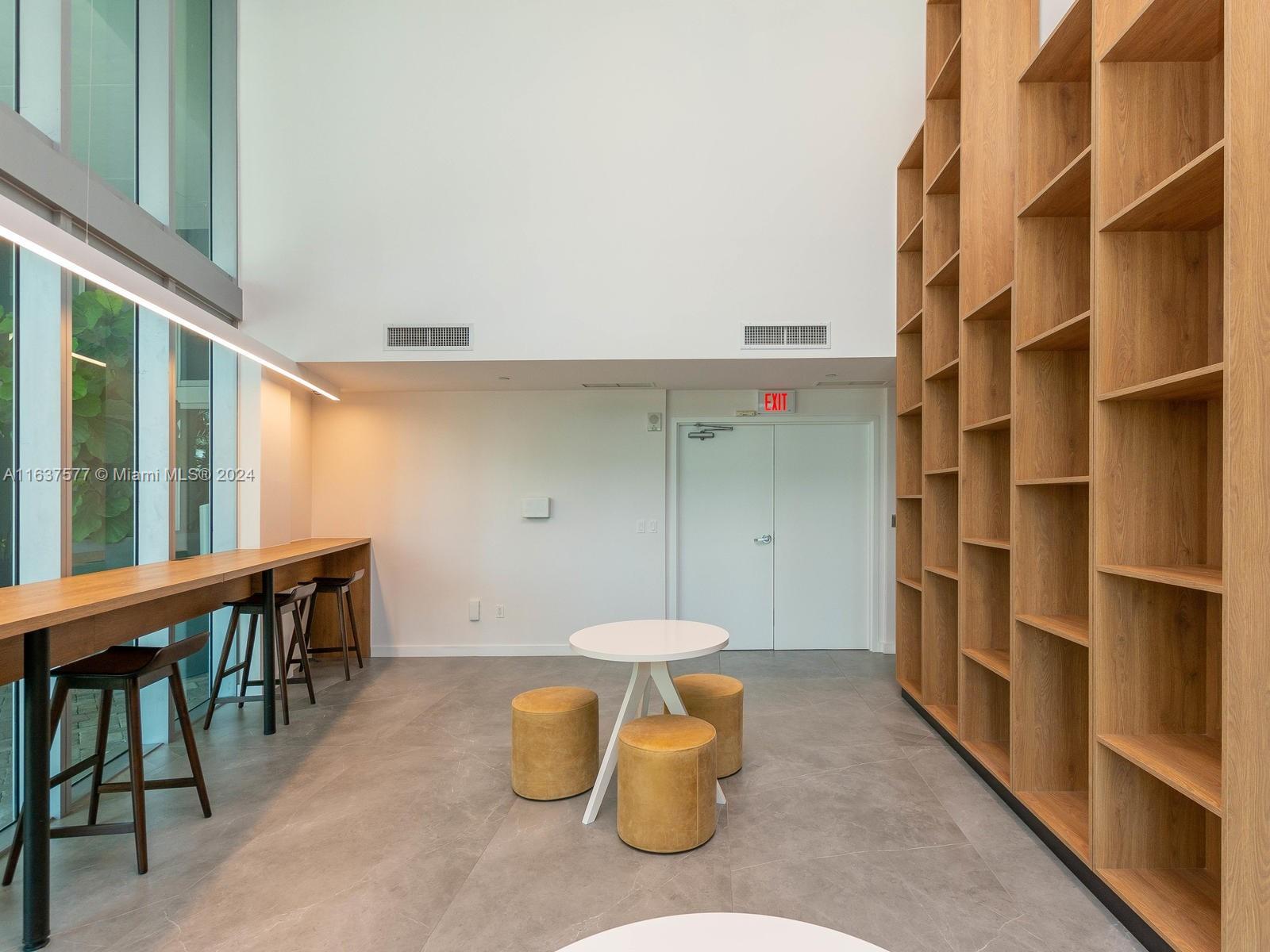 350 S Miami Ave Unit: 1710