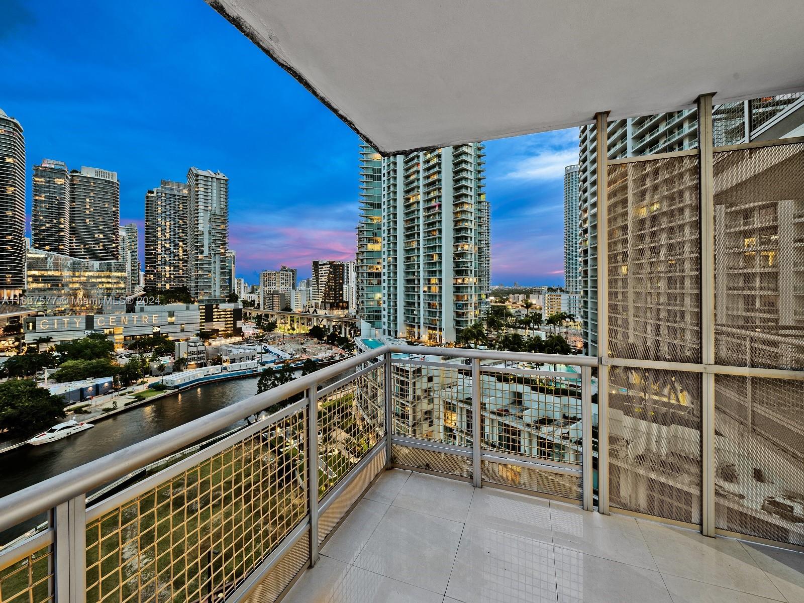 350 S Miami Ave Unit: 1710