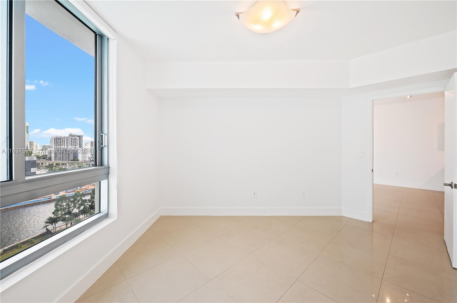 350 S Miami Ave Unit: 1710