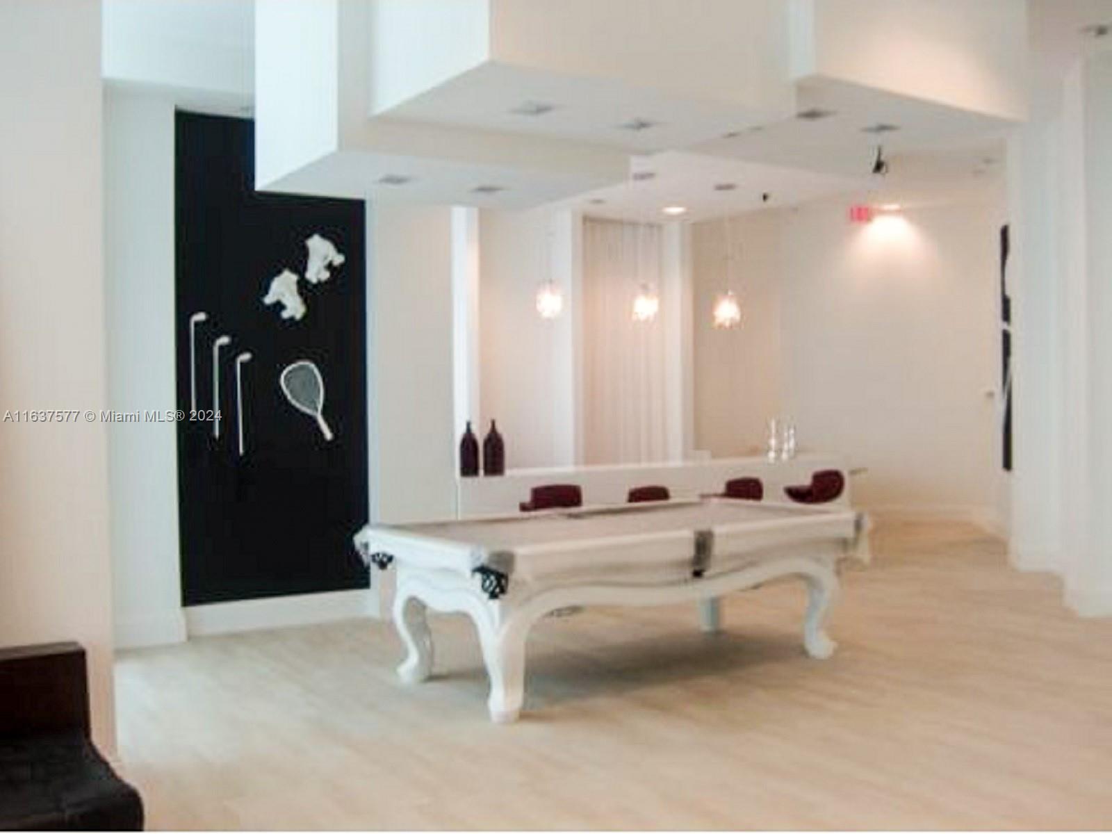 350 S Miami Ave Unit: 1710