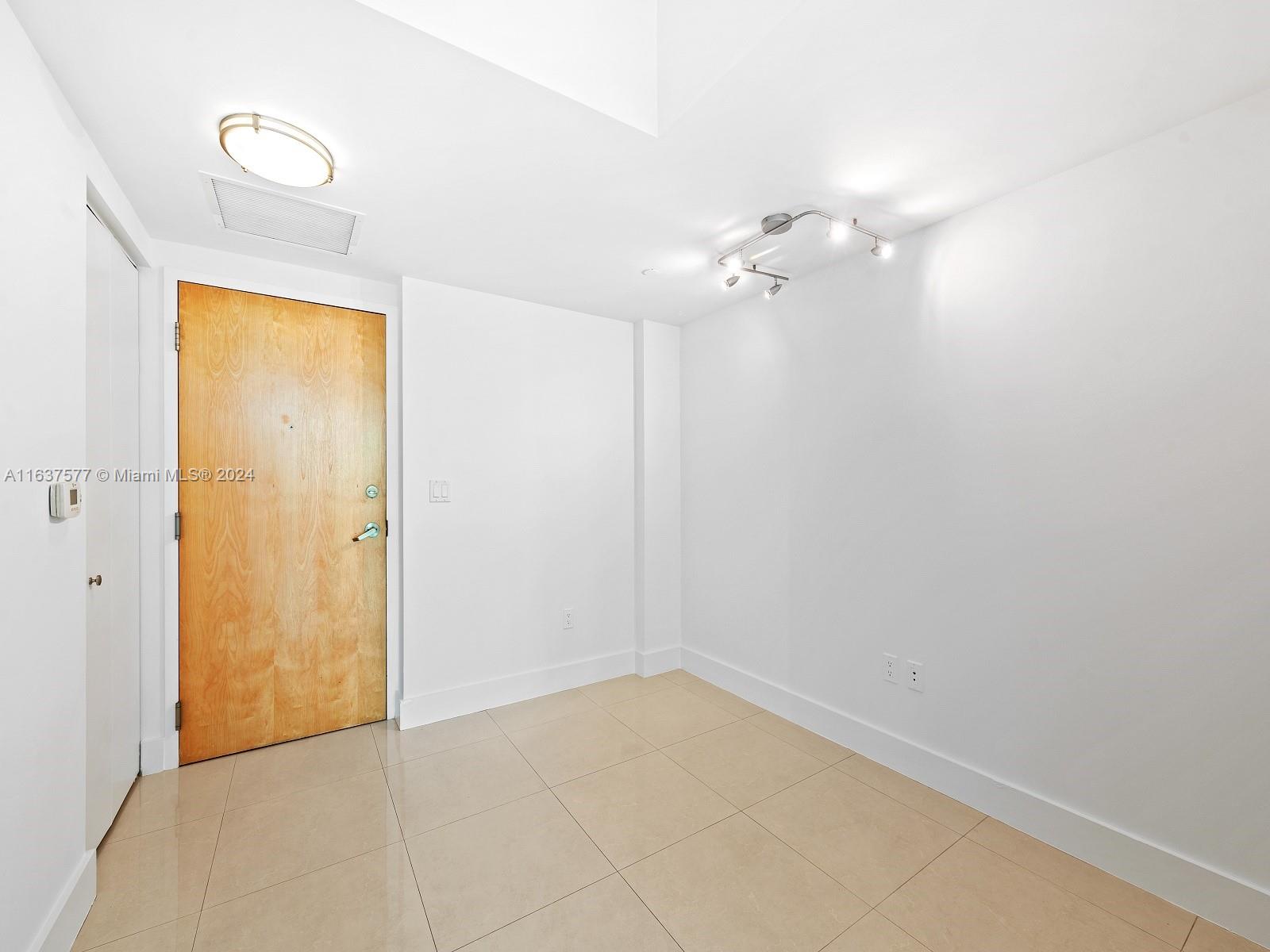 350 S Miami Ave Unit: 1710
