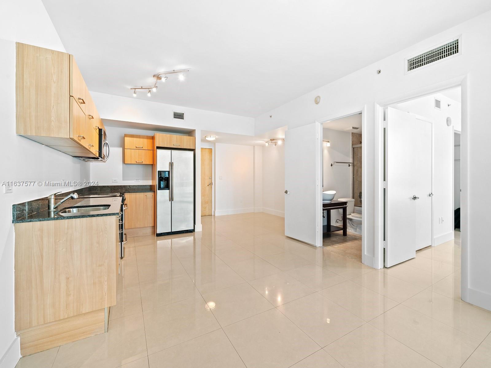 350 S Miami Ave Unit: 1710