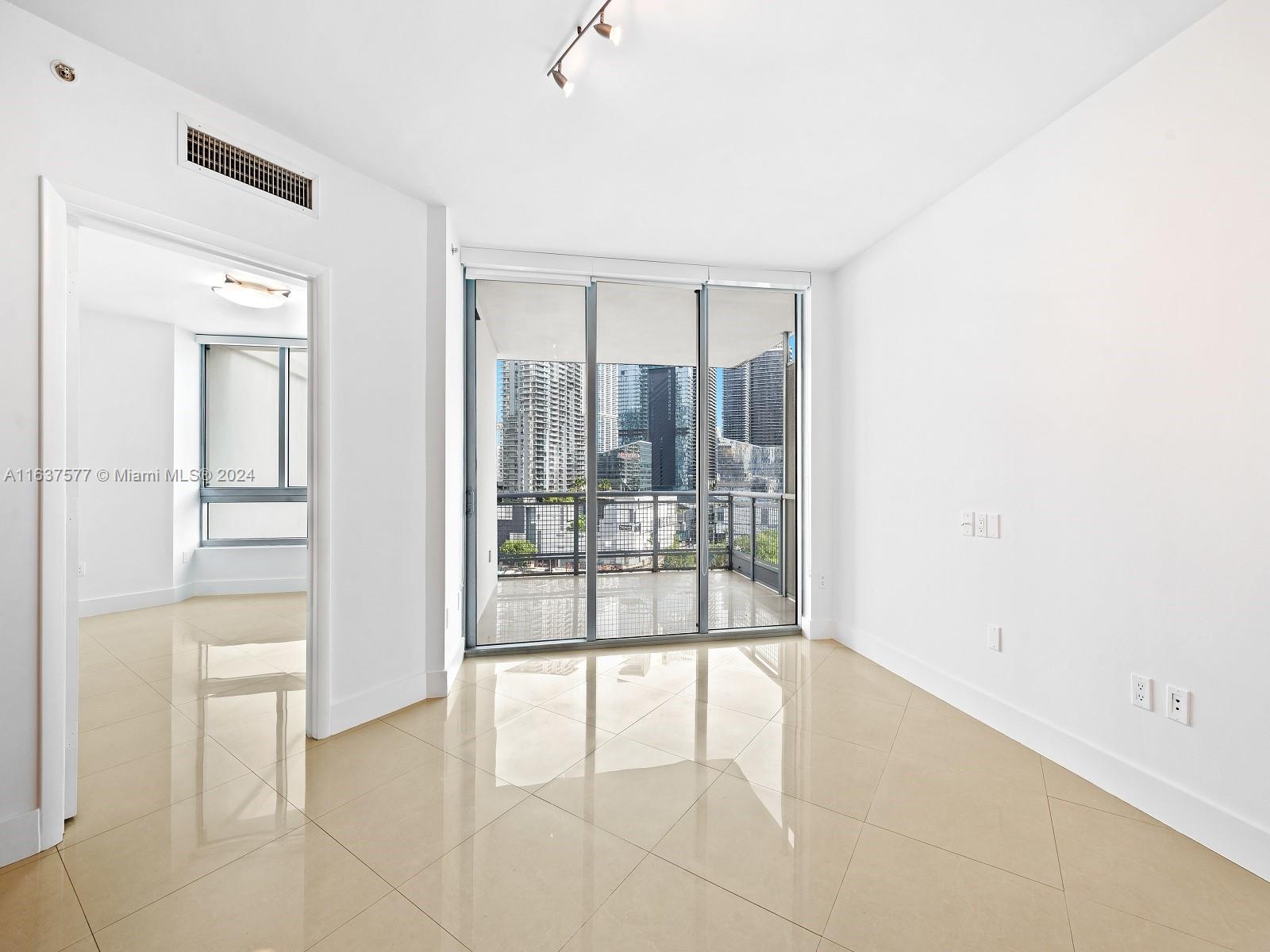 350 S Miami Ave Unit: 1710