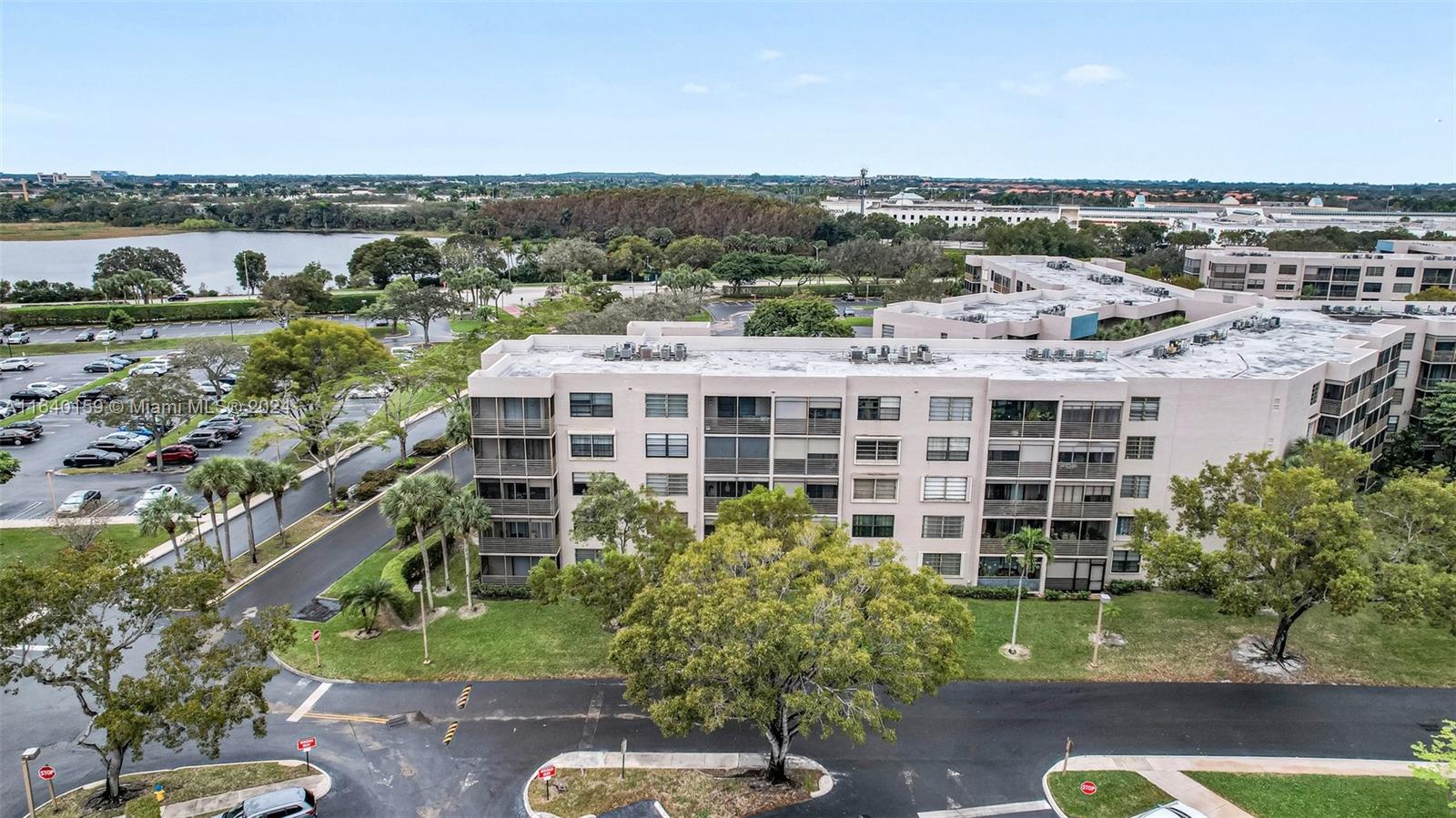 1000 Colony Point Cir # 512