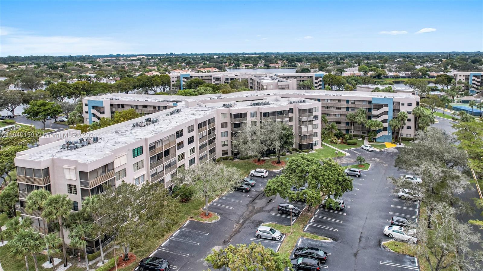 1000 Colony Point Cir # 512