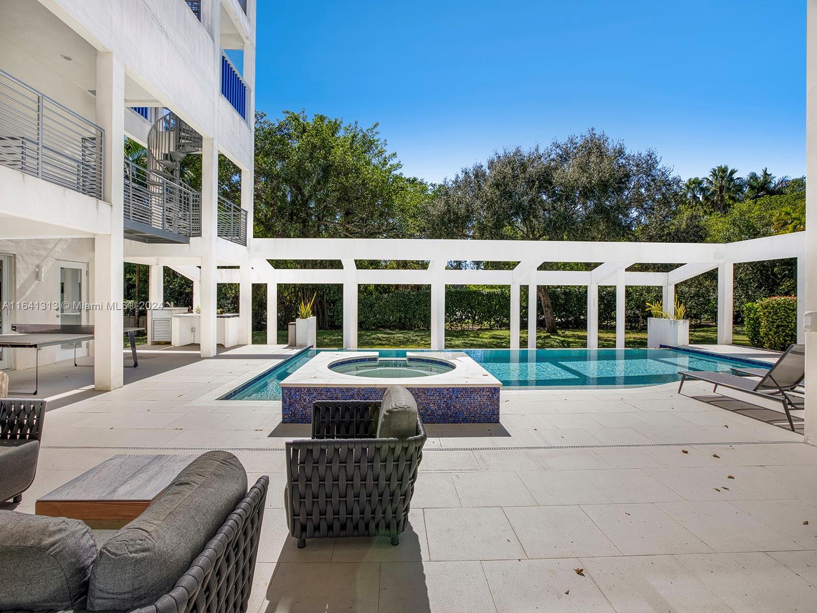 5970 SW 135th Ter