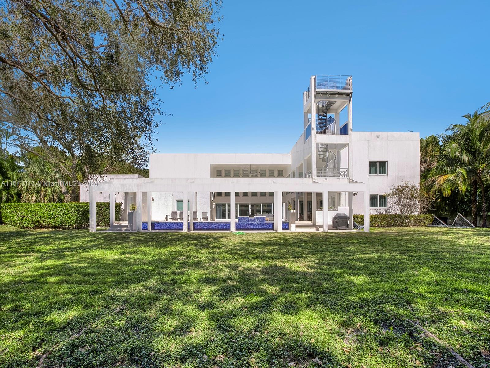 5970 SW 135th Ter