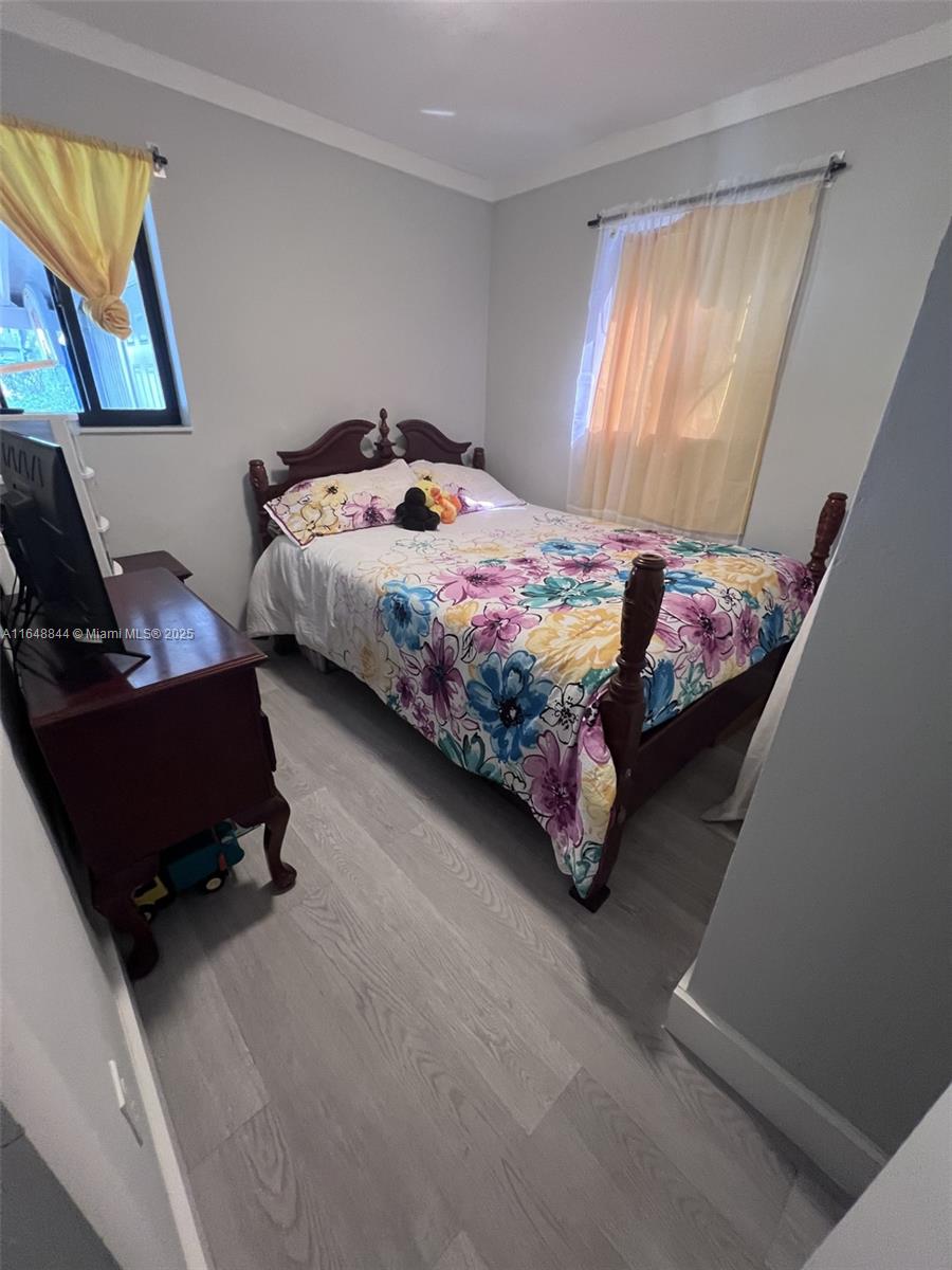 940 NW 34th Ave
