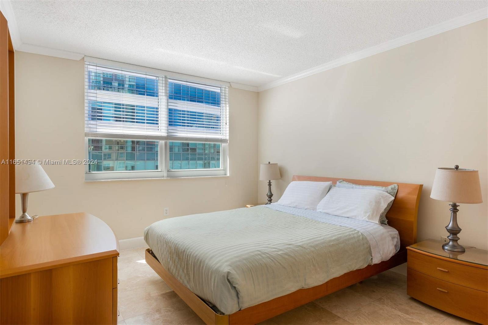 1155 Brickell Bay Dr # 2801