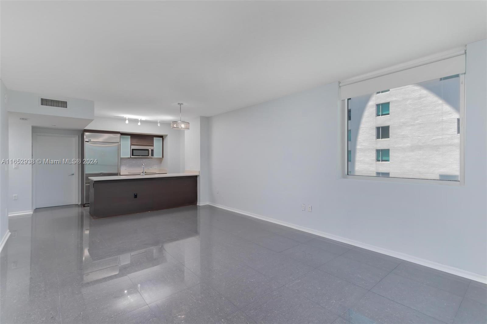 500 Brickell Ave # 3607