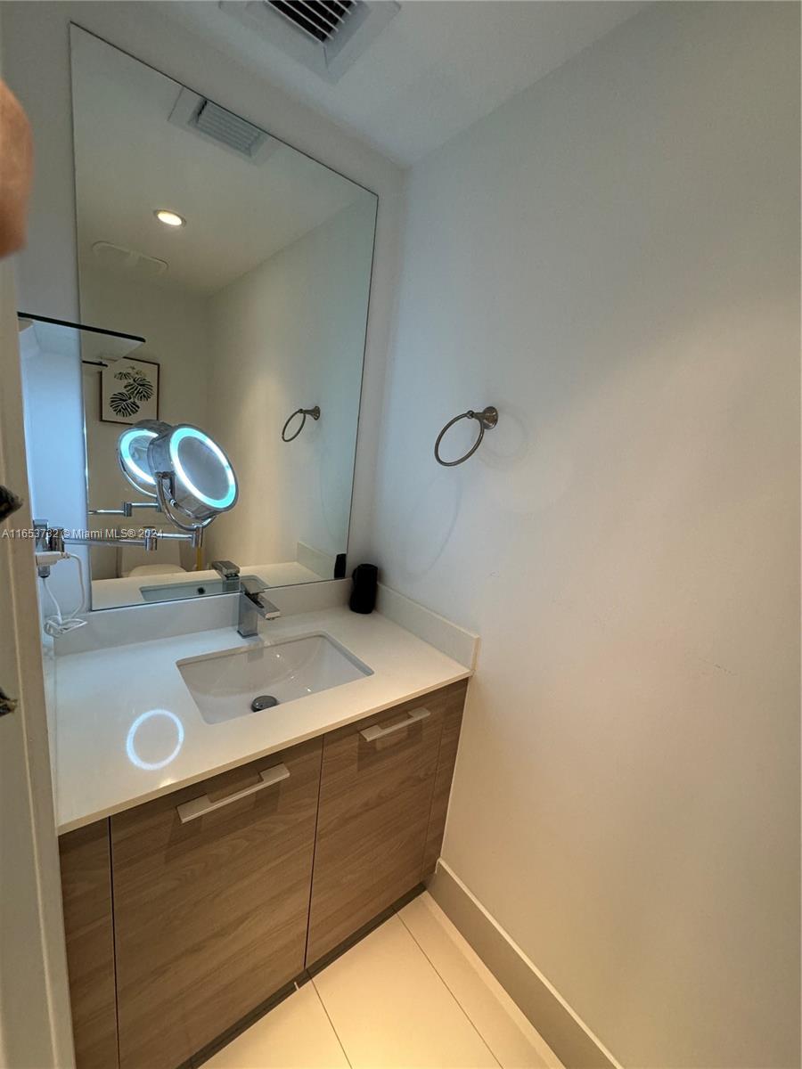 1300 S Miami Ave Unit: 1608